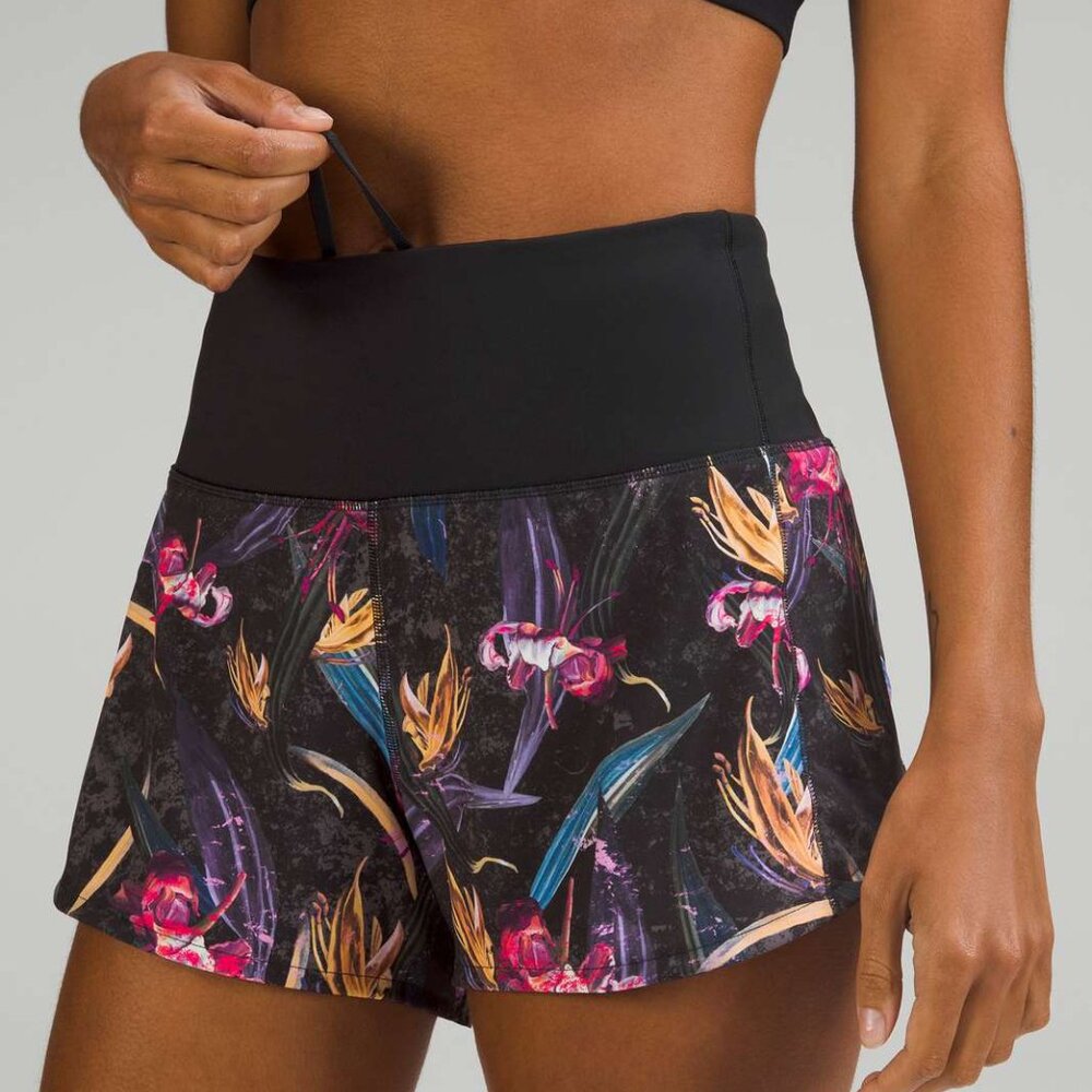 Lululemon Speed Up High-Rise Lined Short 4" Veiled Floral Black Multi / Black